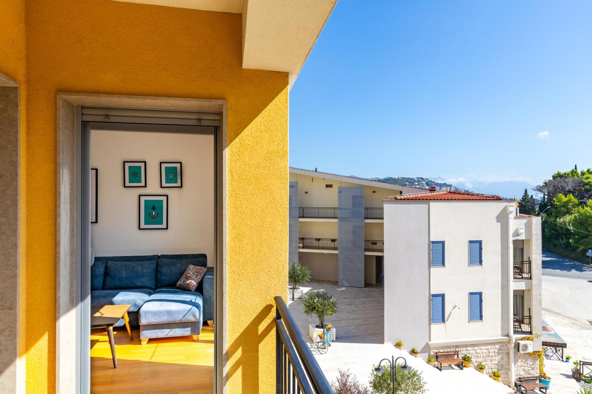 Apart Hotel M S Katunjanin Herceg Novi Esterno foto