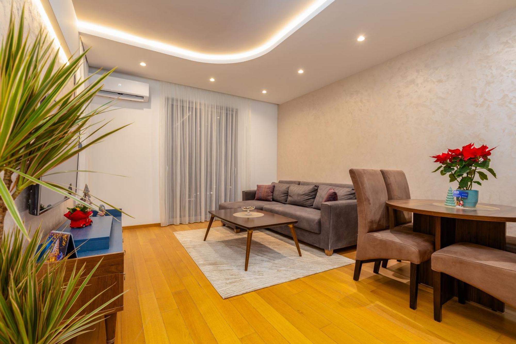 Apart Hotel M S Katunjanin Herceg Novi Esterno foto